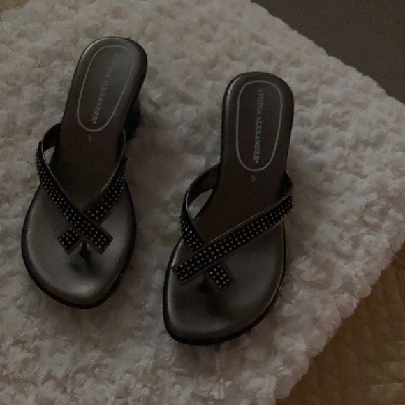 Shoes - Picture 2 of 3